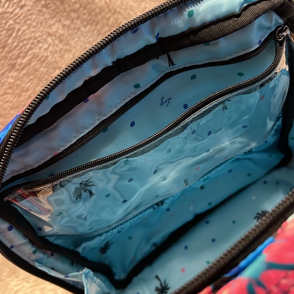 LUG Ranger Black Resort Crossbody Bag - Picture 6 of 12